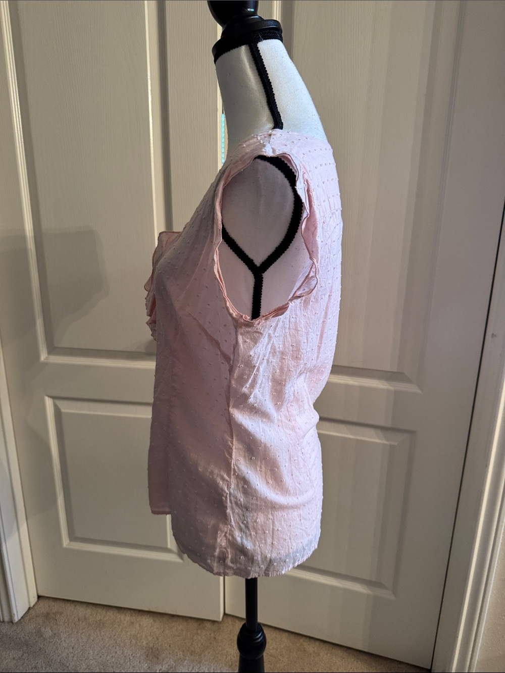Light Pink Ruffled Button-Front Top - Size Large - Picture 3 of 10